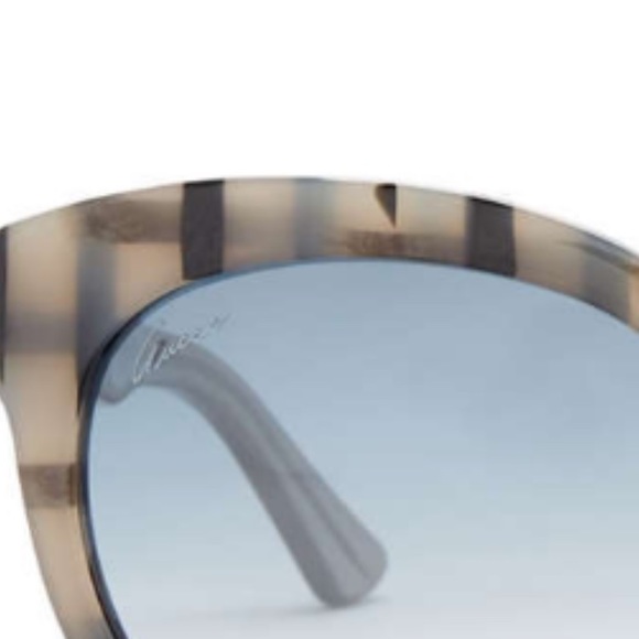 ⛔️SOLD⛔️Authentic GUCCI 57mm cat eyes sunglasses - Picture 6 of 8
